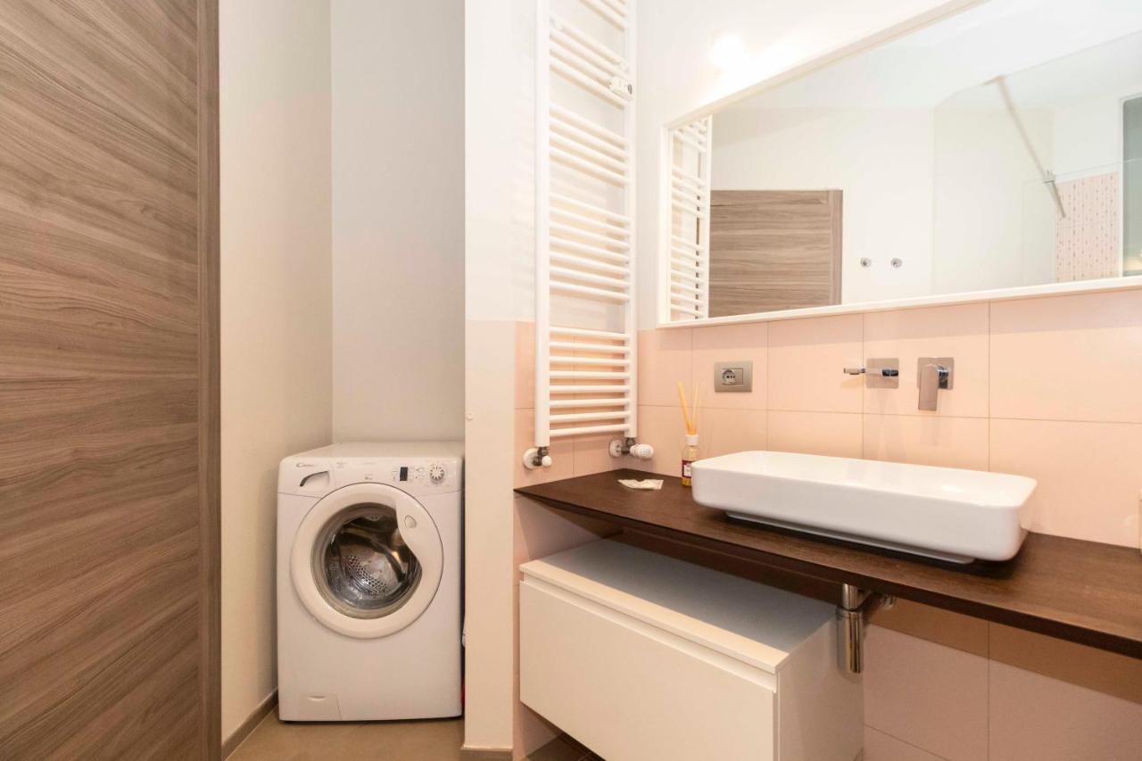 Apartament New! X4 A 1km From Don Bosco Bus Station! Turyn