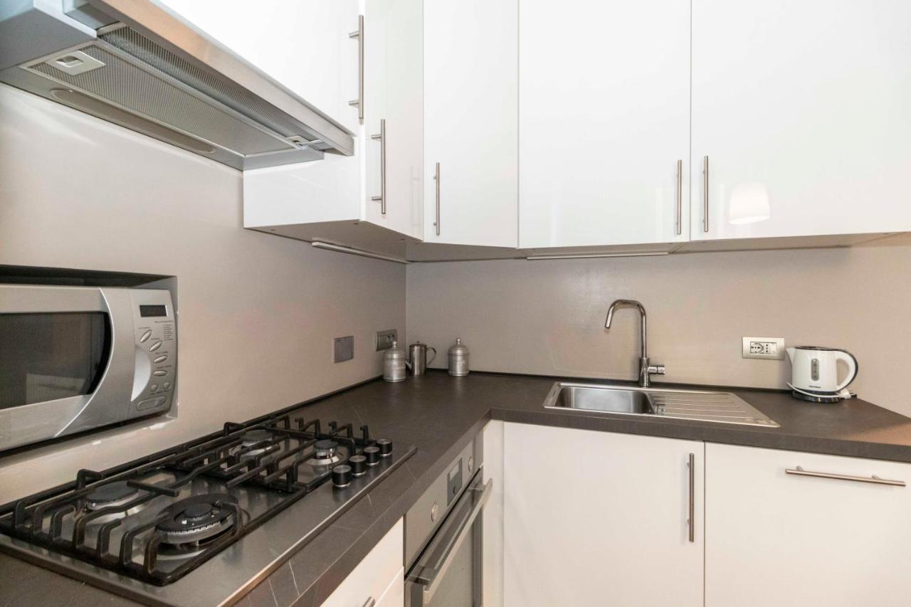 Apartament New! X4 A 1km From Don Bosco Bus Station! Turyn